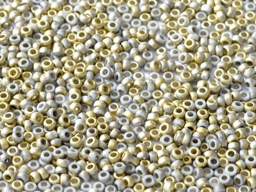 11-0402F/26471 Chalk Amber Matt 11/0 Miyuki