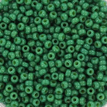 8-4477 Duracoat Opaque Spruce (like DB2127) 8/0 Miyuki