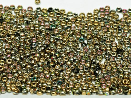 15-98546 California Blooming Meadow 15/0 Miyuki