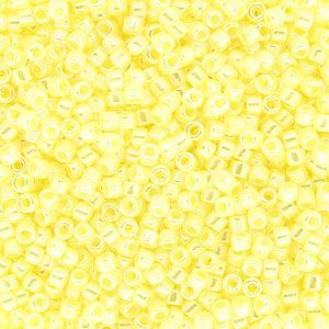 DB0232 Light Lemon Ice Ceylon Delica 11/0 Miyuki 