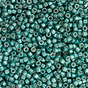 DB1847 Duracoat Galvanized Sea Foam Delica 11/0 Miyuki