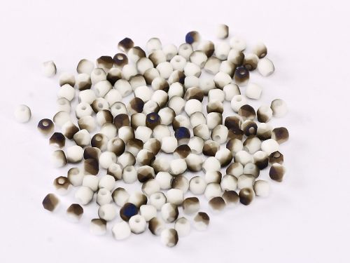 FP02 Chalk Azuro Matt 2 mm Fire Polished ~ 150 x