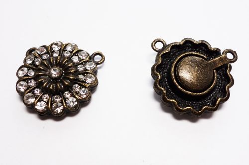 Magnetic Clasp Flower Antique Bronze