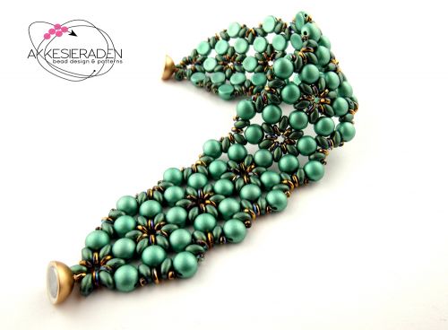 Tamirinde Bracelet Green Turquoise by Akke Jonkhof