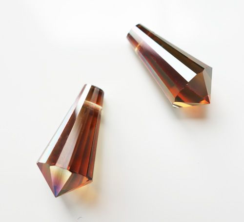 PD181 Venus Drop 15x7.5 Preciosa